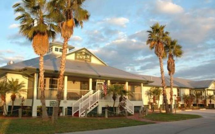 Ivey House Everglades Adventures Hotel