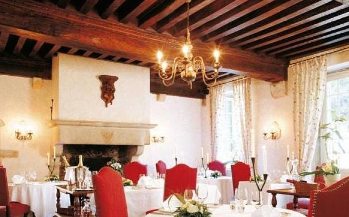 Chateau de Fleurville & Spa