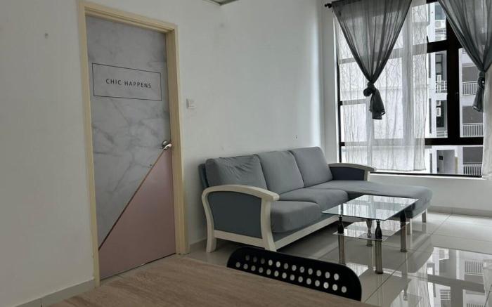 Great View 2BR near EDL