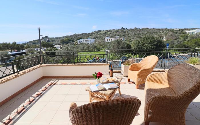 Casa La Perla in Castro sea view