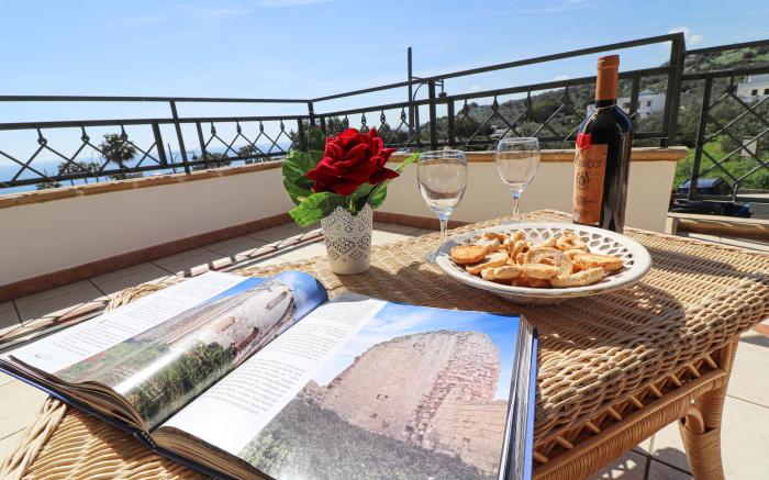 Casa La Perla in Castro sea view
