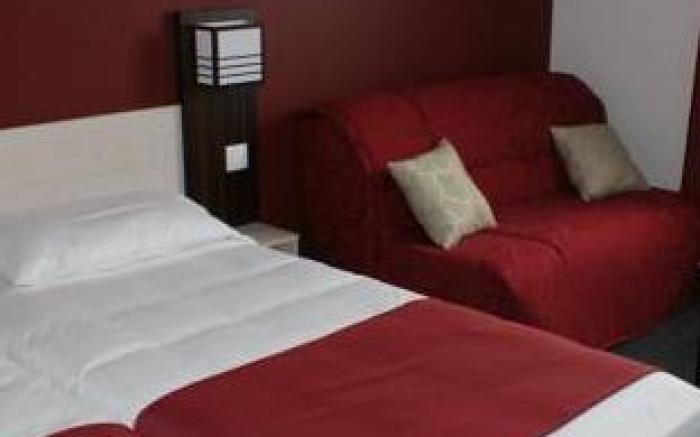 Hotel AKENA La Ferte Bernard