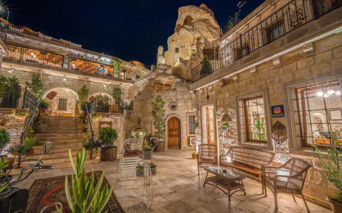 Zara Cave Hotel+10 Adults Only