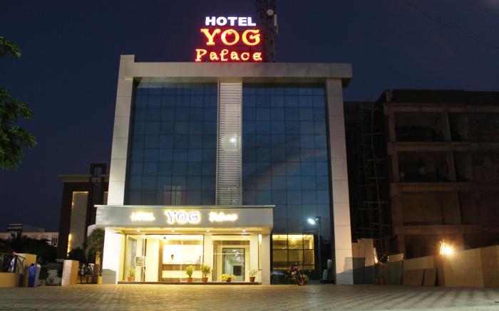Hotel Yog Palace - Newly Renovated 2024