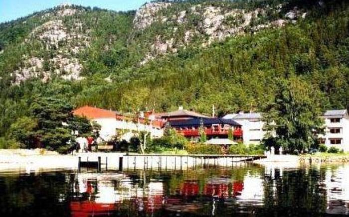 Revsnes Hotel