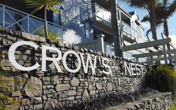Crowsnest Apartments