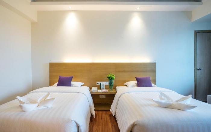 Crystal Crown Hotel, PJ