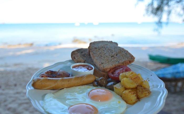 Heaven Beach Eco resort & Art