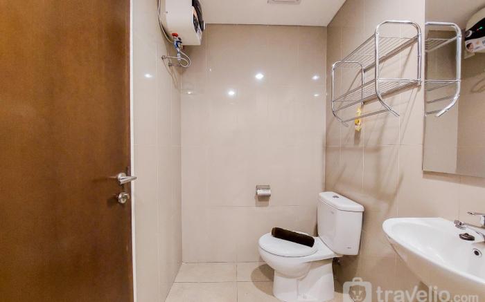 Simply 1BR M Town Signature Apartment By Travelio