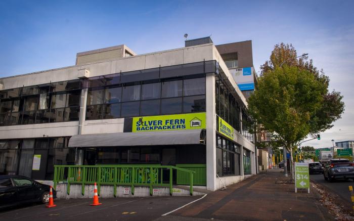 Silverfern Backpackers