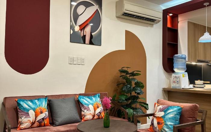 Republic Plaza Service Apartment