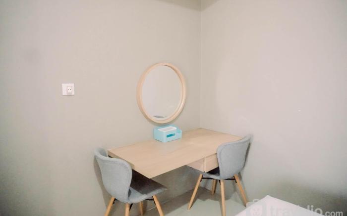 Comfort 2BR at 3rd Floor Baileys By Travelio