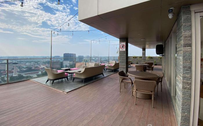 Nice Studio at Warhol Residence By Travelio