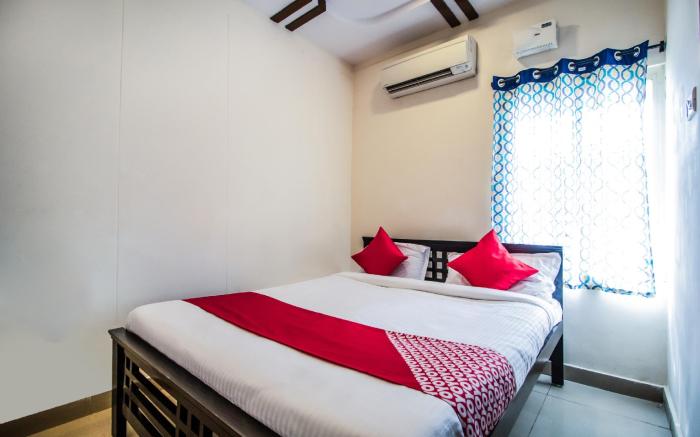 Hotel O Grand Brundavan