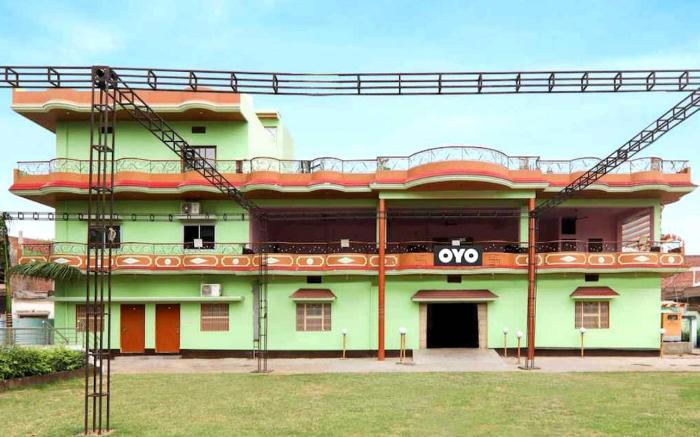 Hotel O Ramnagar Varanarasi