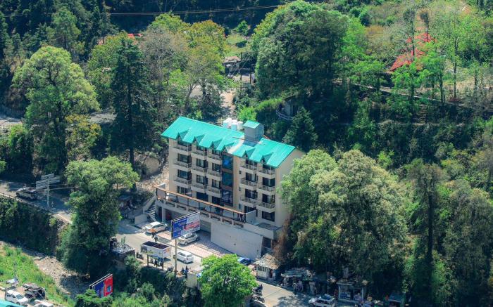 VinSober Monal