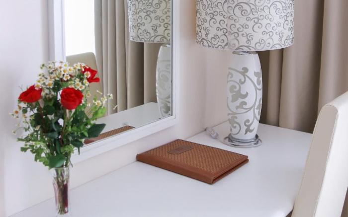 Nhi Phi Hotel Nha Trang