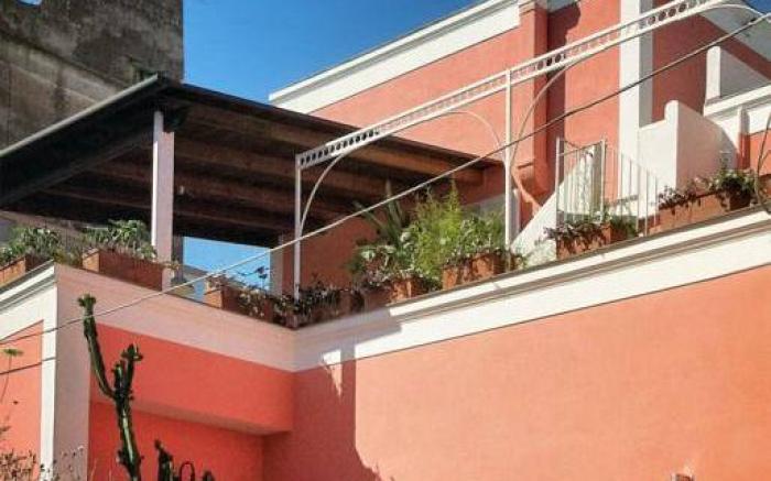 Gioia 13 Rooms & Apartments