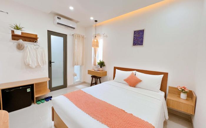Tuna Hotel