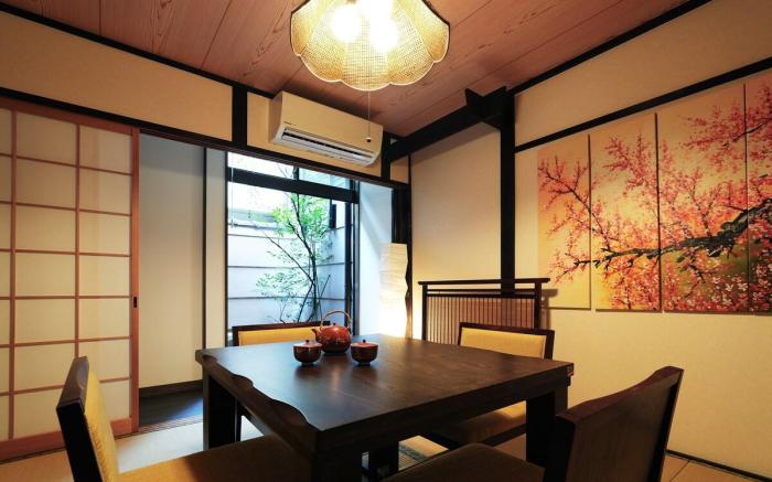 Guesthouse TENICHIKAKU