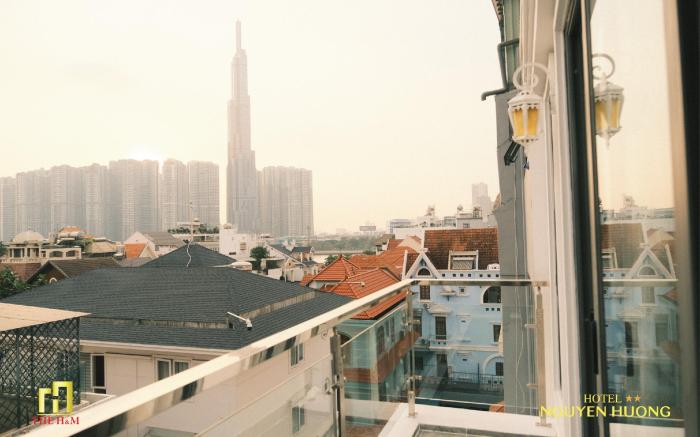 HOTEL NGUYÊN HƯƠNG