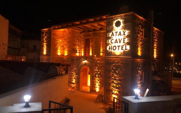 Ataxcave Hotel