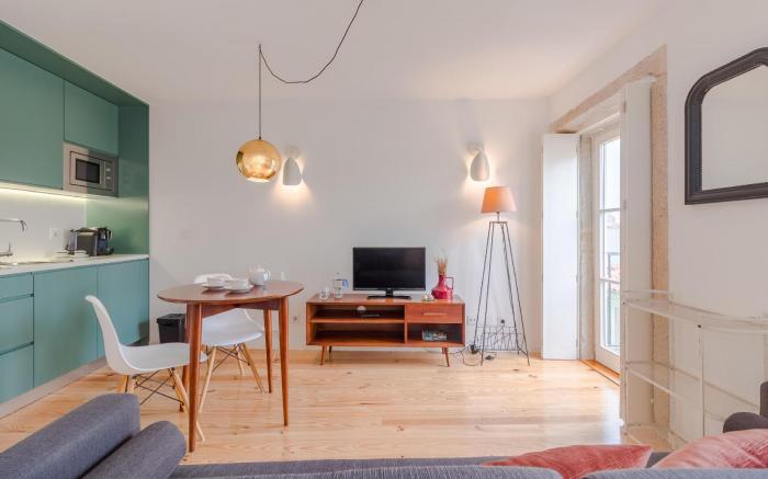 Tower 6T in Oporto with 1 bathrooms