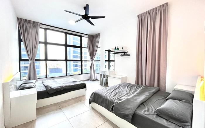 Melaka【PoolView】Wi-Fi-6 Mins to Jonker-8Pax