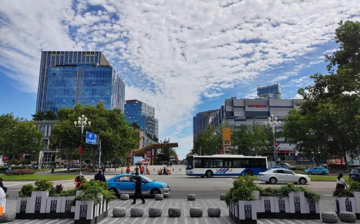 Kyriad Marvelous Hotel Weihai Xingfumen Weigao Plaza