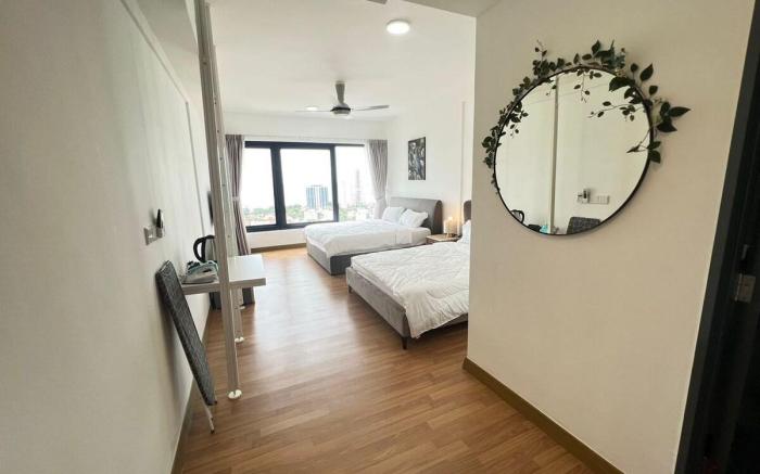 Unique Tropicana Seaview Luxury Deluxe Suite
