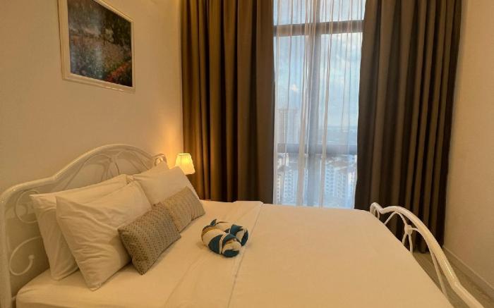 Setia Sky 88 @ D'miko Homestay/4pax/CIQ/KSL/2BR  