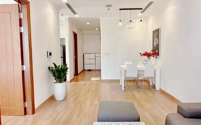 Căn hộ cao cấp 2 phòng ngủ Vinhomes Time City