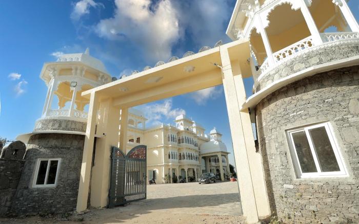 The Neergarh Palace and Resort