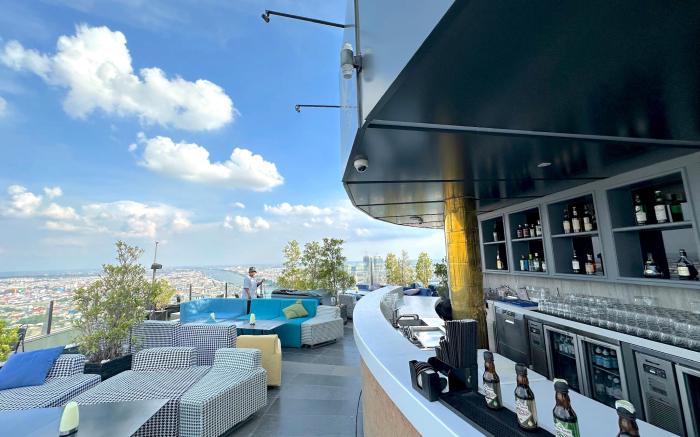 The Penthouse Residence 2BR by Soben Homes