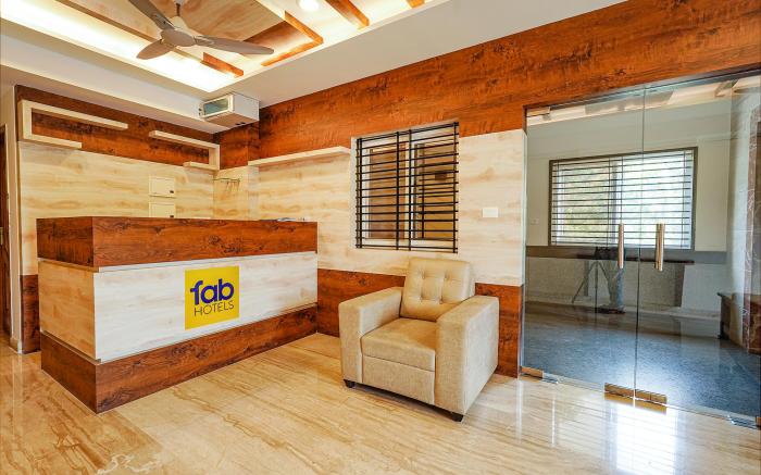 FabHotel Shakthi Suites - Nr. Jayadeva Hospital