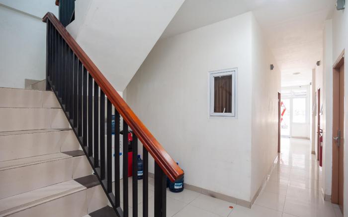 AVA Guesthouse Mitra RedDoorz Lampung