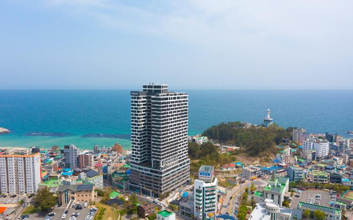 Sokcho I Park Suite Hotel and Residence