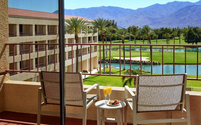 DoubleTree by Hilton Golf Resort Palm Springs