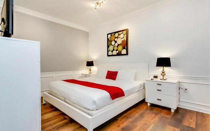 Newly Renovated 1st-Floor Condo at Vista Cay!