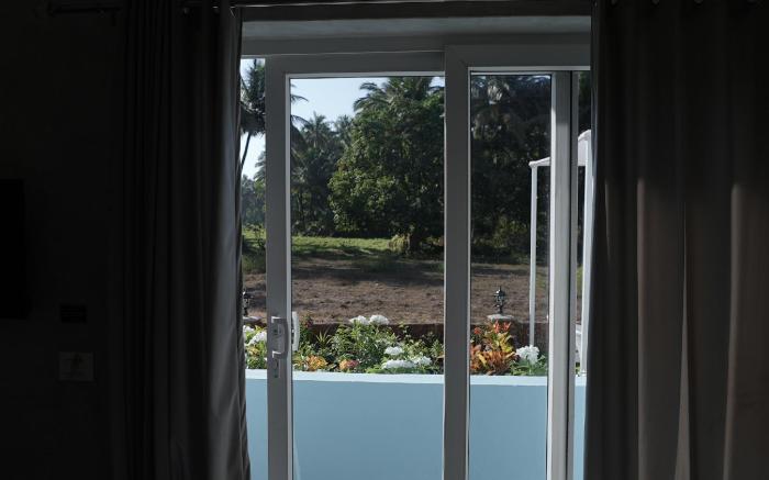 Whiteflower Resort , Morgim