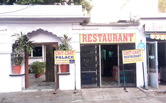 Hotel Chit Chat Palace