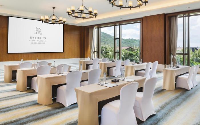 The St. Regis Sanya Yalong Bay Resort