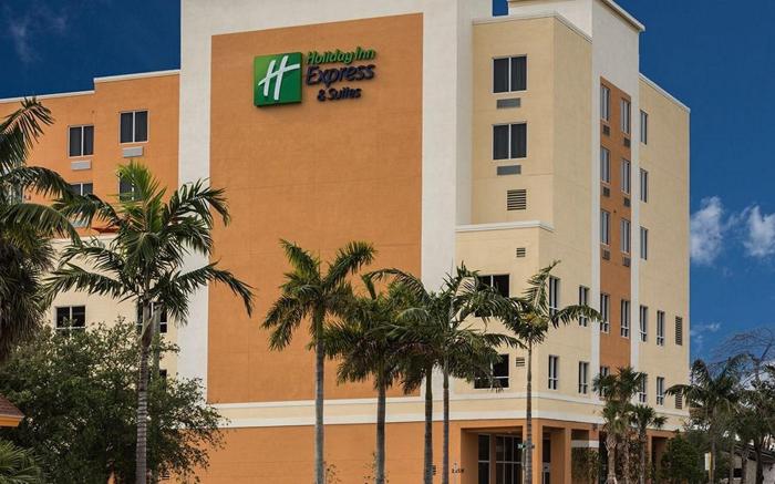Holiday Inn Express Fort Lauderdale Airport South By IHG