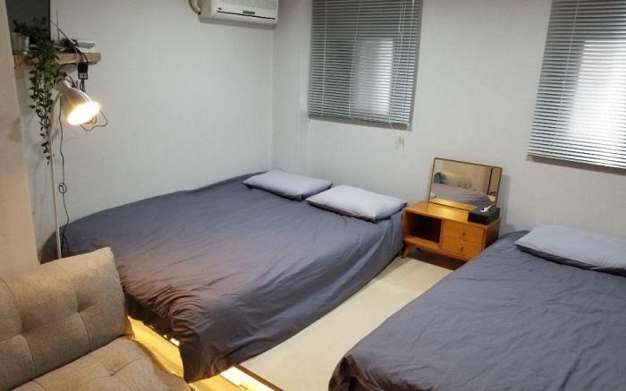 24 Guesthouse Sinchon