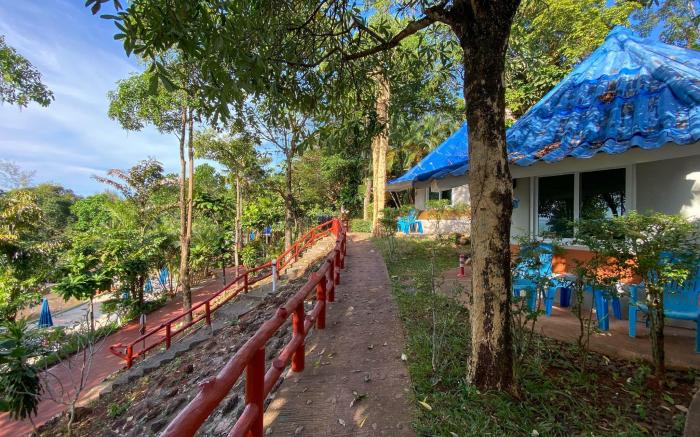 Koh Mak Buri Hut Natural Resort