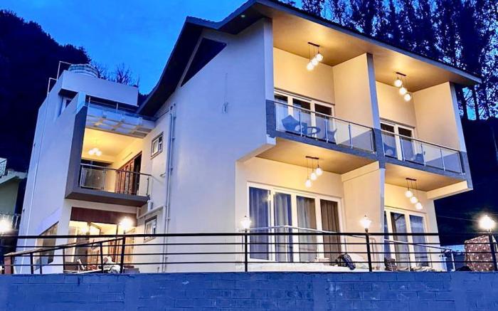 Ponmari Villa