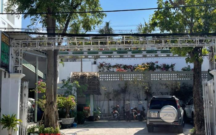 WINDYHILLS HOTEL