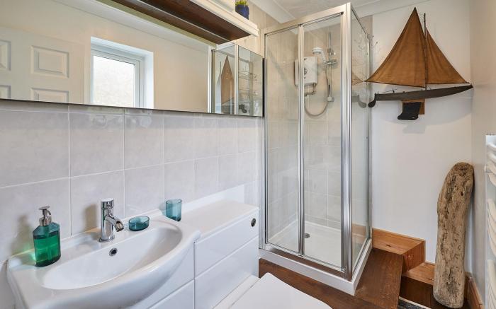 Host & Stay | Beachcomber Cottage