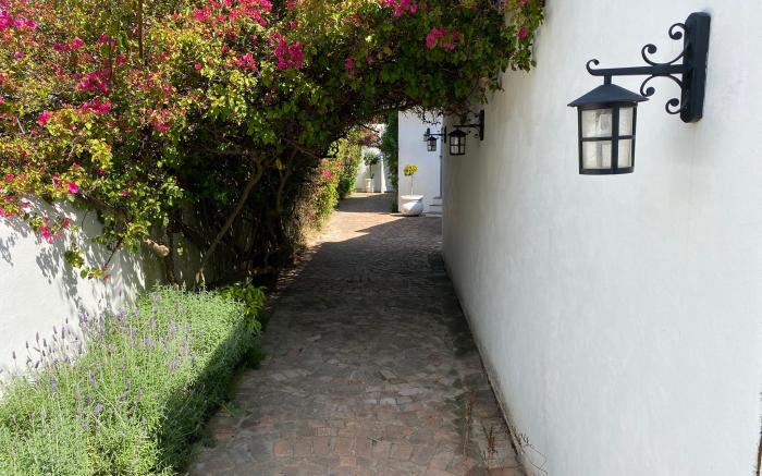 Mirabelle Guesthouse