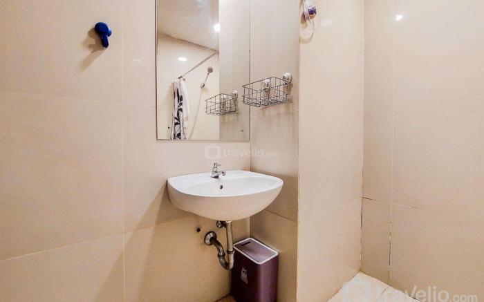 Nice Studio at Atria Residence Serpong By Travelio